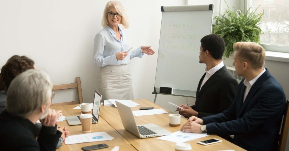 On boards of directors there is one woman for every 10 members