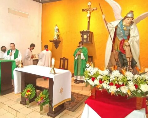 Ortega and Murillo prohibit Catholic and evangelical celebrations