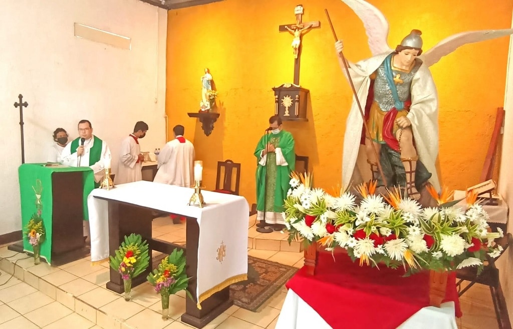 Ortega and Murillo prohibit Catholic and evangelical celebrations