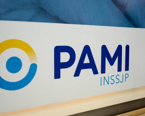 PAMI launched gastronomy and CPR courses for retirees and retirees