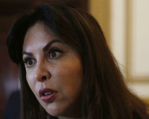 Patricia Chirinos on video where she proselytizes: "I think we can all be wrong"