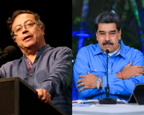 Petro and Maduro would meet at the opening of the border on Monday