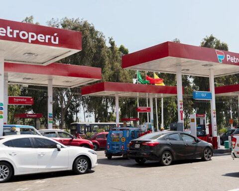 Petroperú charges more for fuel