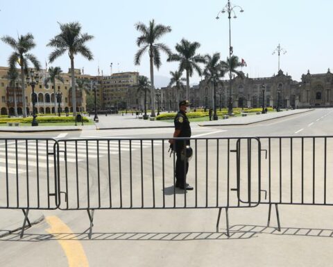Plaza de Armas: merchants lose S / 144 million due to railings