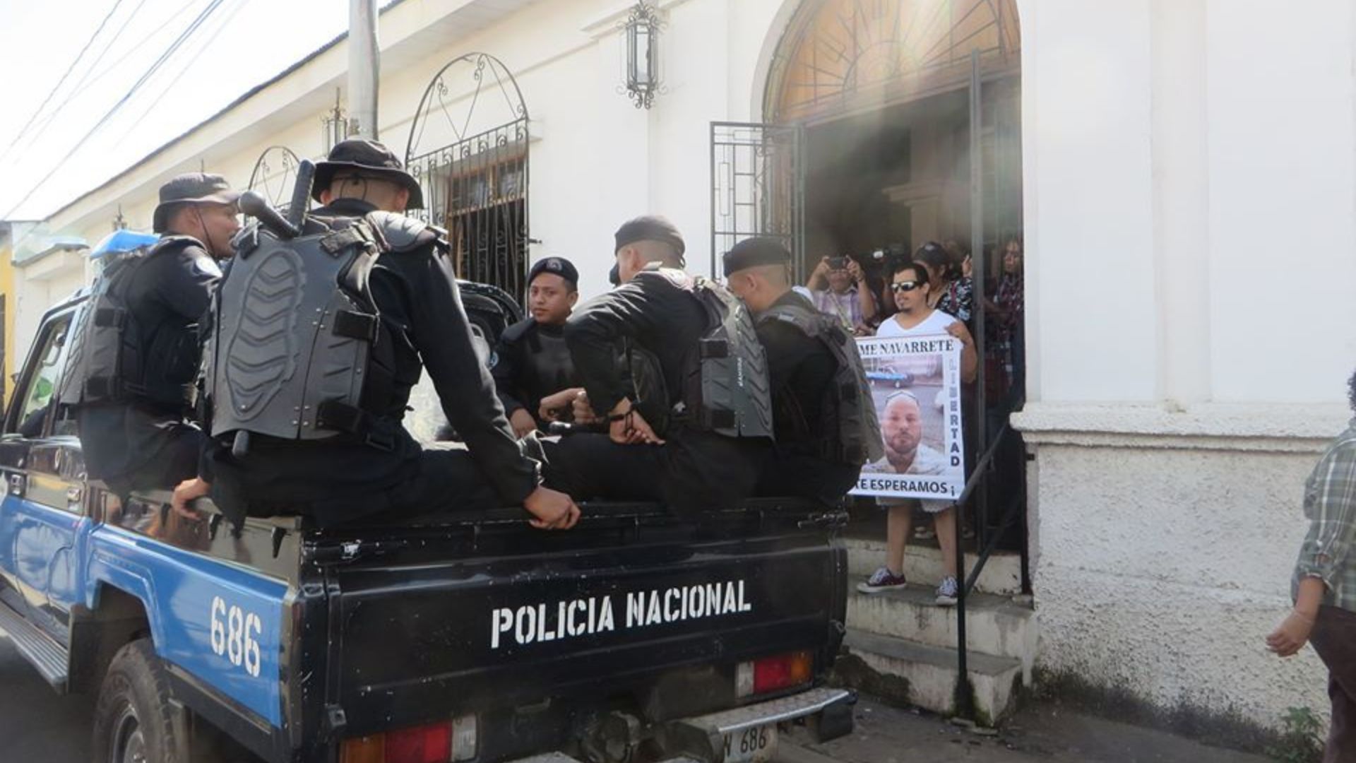 Police siege has forced 50 Nicaraguan priests to seek refuge in Honduras and Costa Rica