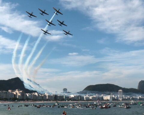 President participates in celebration of 200 years of Independence in RJ