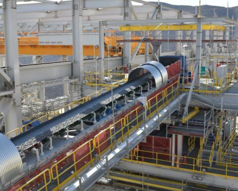 Quellaveco receives authorization to operate its facilities and market its copper production