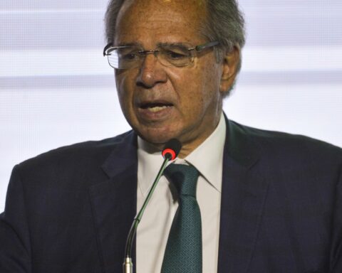 Recoil in inflation may cause interest rates to fall in 2023, says minister