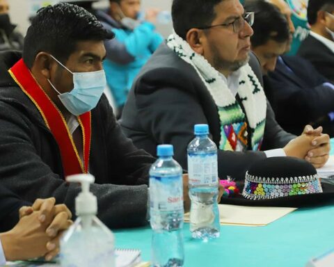 Regional Government of Huancavelica chooses a strategic date to render accounts and not have the attention of the people