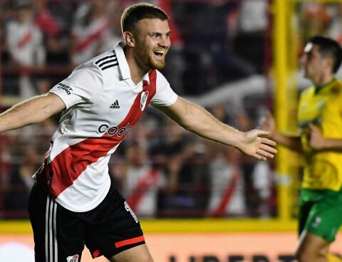 River thrashed Defense in Chaco and reached the quarterfinals
