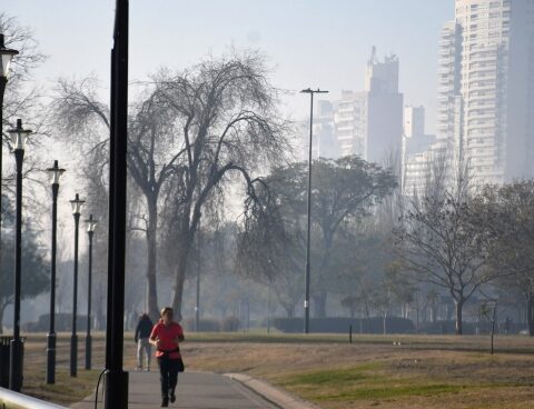 Rosario returned to dawn covered in smoke