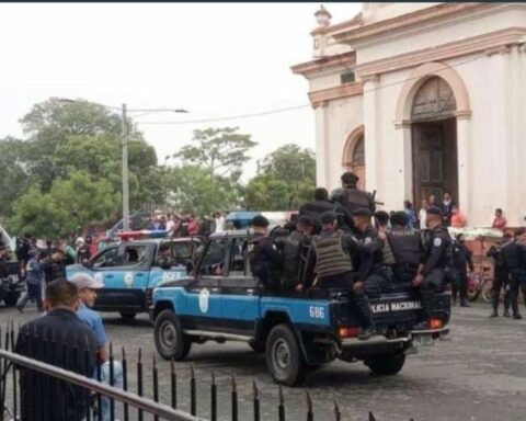 Sandinista police prevent the celebration of patron saint festivities of San Jerónimo in Masaya