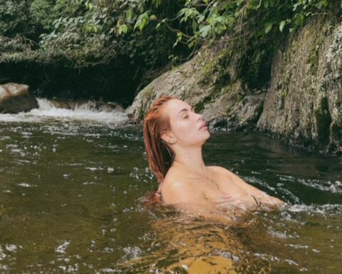 Sara Uribe confesses that she is "More swallowed than the Brazilian thong I have"