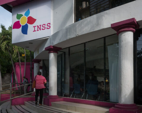 subsidio de INSS, INSS, compra de medicinas
