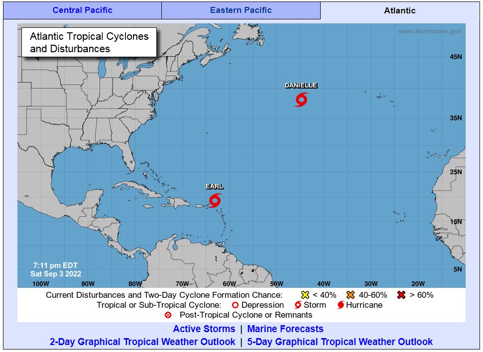 Las tormentas Earl y Danielle se fortalecen en la cuenca atlántica
