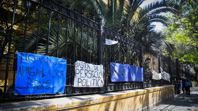 The Buenos Aires Government criminally denounced the parents of the students who took schools