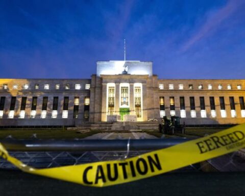 The Fed raises interest rates by 75 basis points