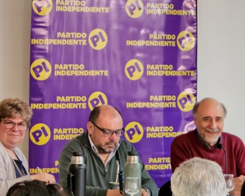The Independent Party announced its support for the draft Social Security and educational reform
