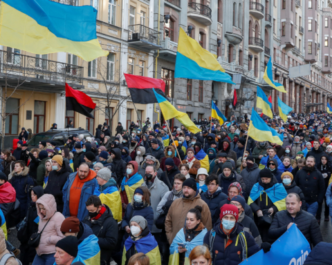 The Ukrainians are not ready to give up their territory and their sovereignty