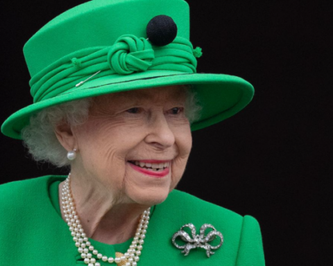 The Uruguayan government lamented the death of Isabel II and Argimón described her as an "impressive woman"