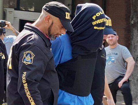 The alleged parricide testified for more than three hours and claimed to be innocent