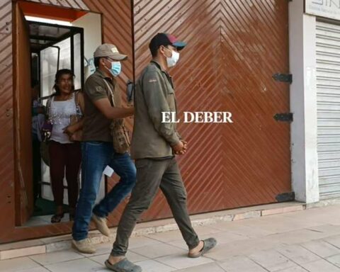 The man who flogged his two-year-old daughter is sent to jail because he did not want to have dinner