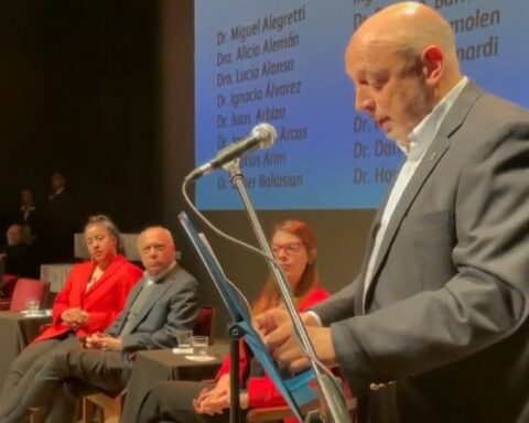 The success of the GACH was "the scientific-technical independence" with which it worked in the pandemic