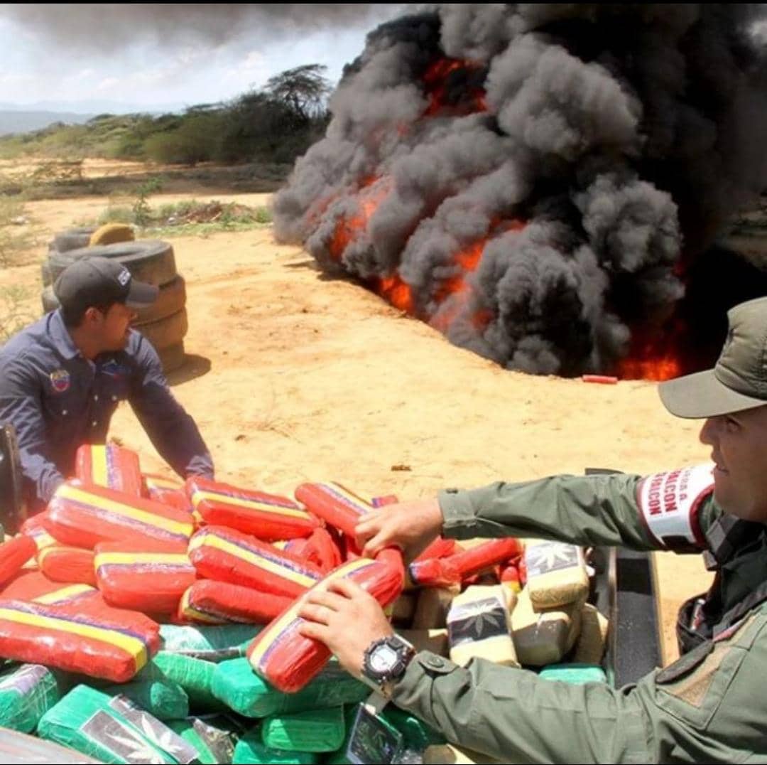 They incinerated the 2.8 tons of drugs seized from the La Guajira cartel