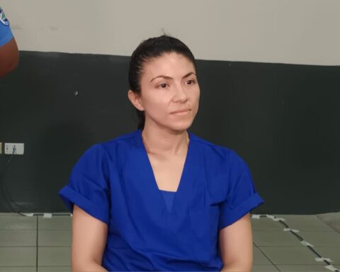 Thin and pale, this is how the Ortega regime shows defender María Oviedo