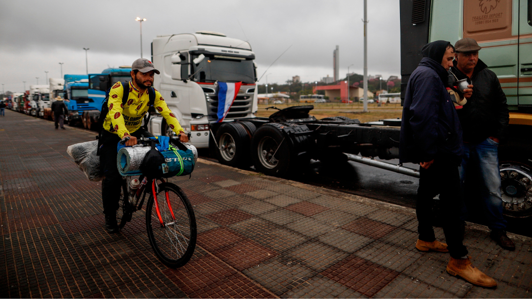 Truckers threaten route closures from next week