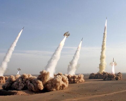 US warns Russia of 'decisive response' if it uses nuclear weapons