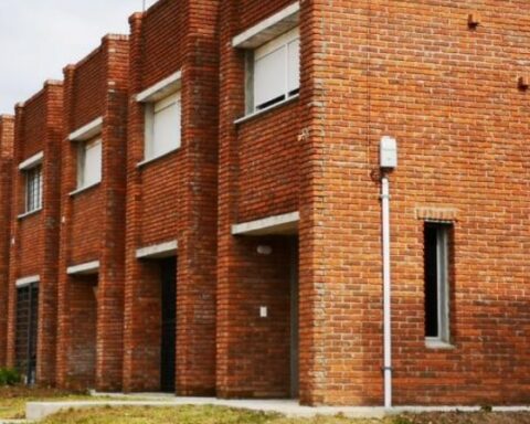 Union housing program inaugurated houses in Fray Bentos