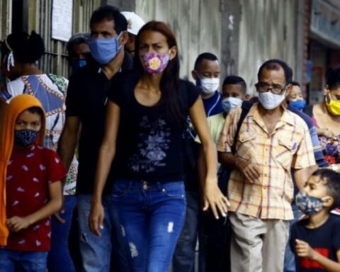 Venezuela reported 45 new cases and two deaths from covid-19 on #17Sep