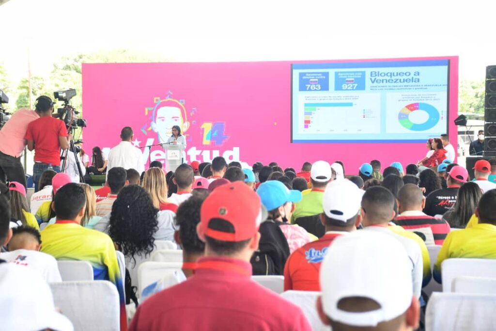 Vice President asks youth to preserve the Bolivarian Revolution