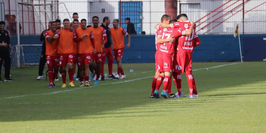 Vila Nova beats Brusque and leaves the Z4 of Série B after 21 games