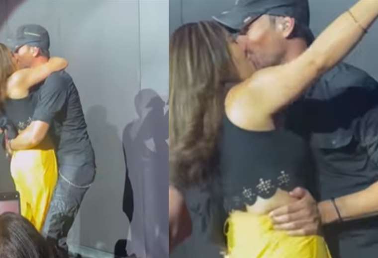 What happened here?  Enrique Iglesias passionately kisses a fan in full show