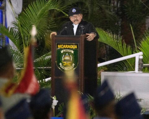 What's behind the rhetoric "radical" of Daniel Ortega towards leaders of other countries and how does it impact Nicaragua?