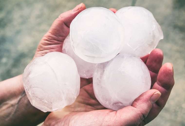 Why there are more hail storms and with larger stones like the one that caused the death of a baby in Spain