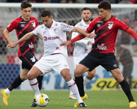 With Pablo's goal, Athletico defeats Fluminense and is close to the G4
