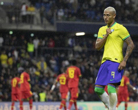With Richarlison top scorer, Brazil defeats Ghana in friendly match
