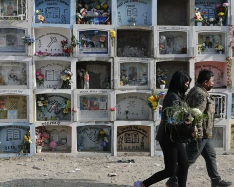 Workers will have leave in case of death of relatives