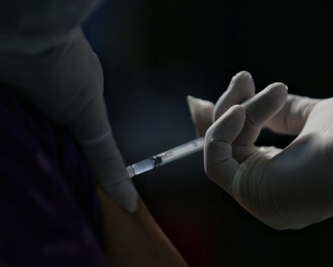 These are the vaccination points against covid-19 for this October 12 in Bogotá