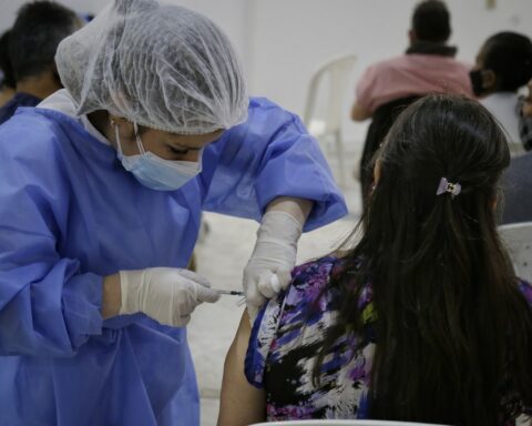 These are the vaccination points against covid-19 for this October 28 in Bogotá