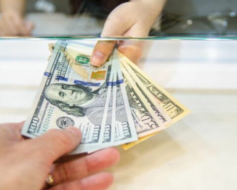 Dollar today: how much foreign currencies are trading this Saturday, October 29