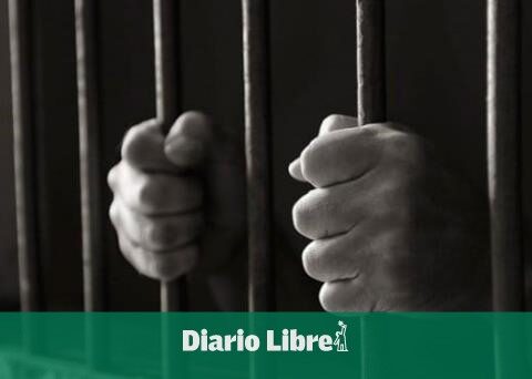 20 years in prison for man who robbed at gunpoint