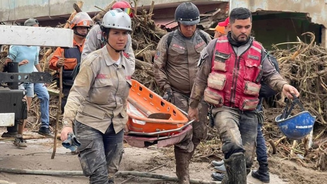 A landslide left at least 22 dead and 52 missing in the center of the country