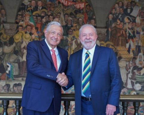 AMLO congratulates Luiz Inácio Lula da Silva although the second round is still to come