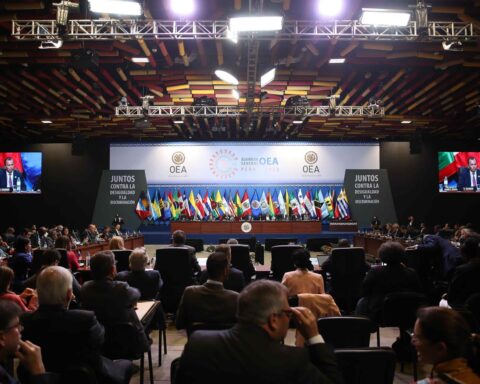 Acclamation in the OAS to the resolution on Nicaragua "reflects isolation of the regime"