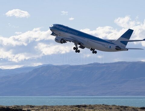 Aerolineas Argentinas "is already transporting 91% of what it did before the pandemic"