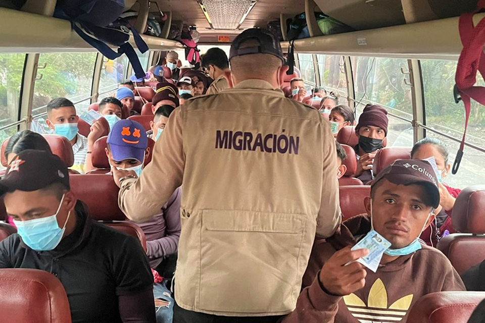 Almost 10,000 Venezuelans have tried to enter Guatemala in 2022 on their way to the US